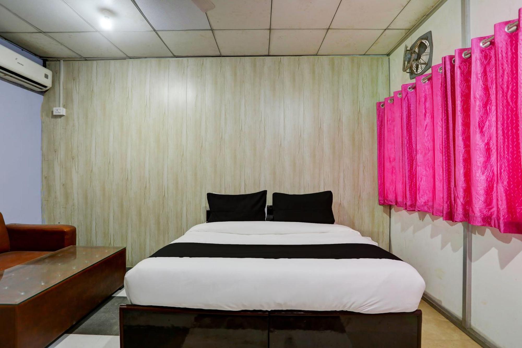 Collection O Harsh Hotel & Restaurant Bhiwadi Dış mekan fotoğraf